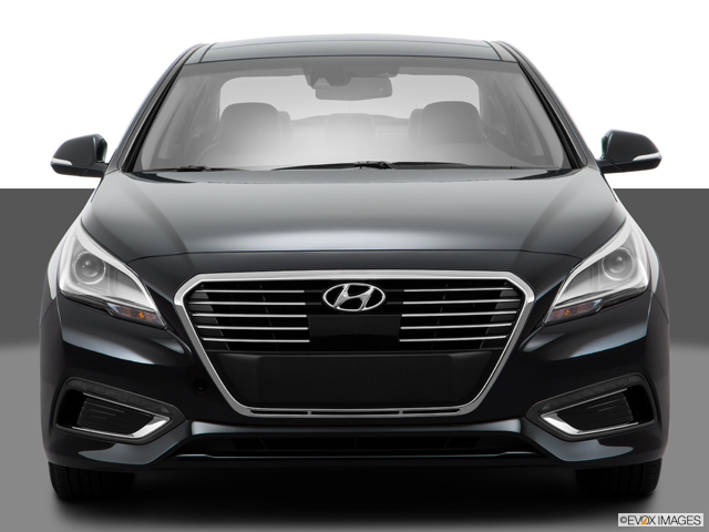 2017 Hyundai Sonata Hybrid Price, Value, Depreciation & Reviews ...